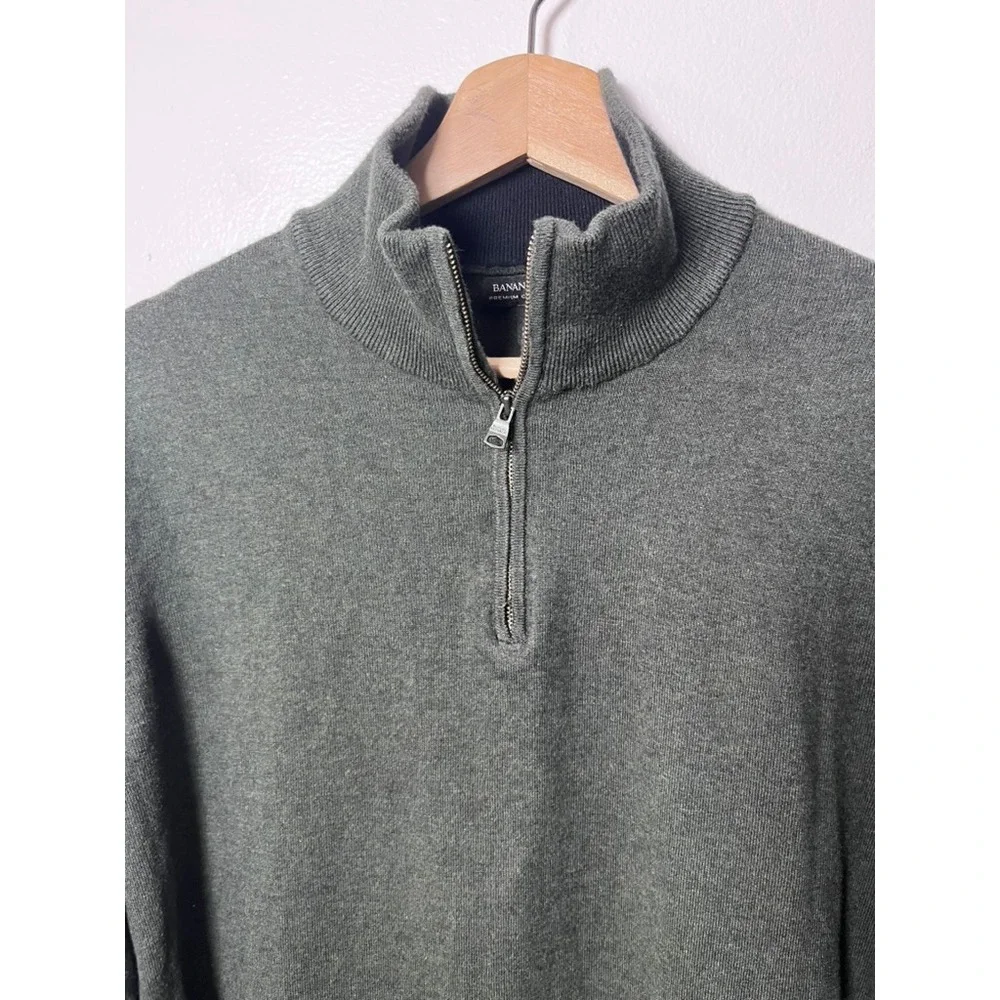 Banana Republic Men's 1/4 Zip Sweater Cotton Cashmere in Green size large